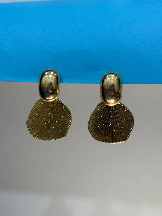 Gold Petal Earings