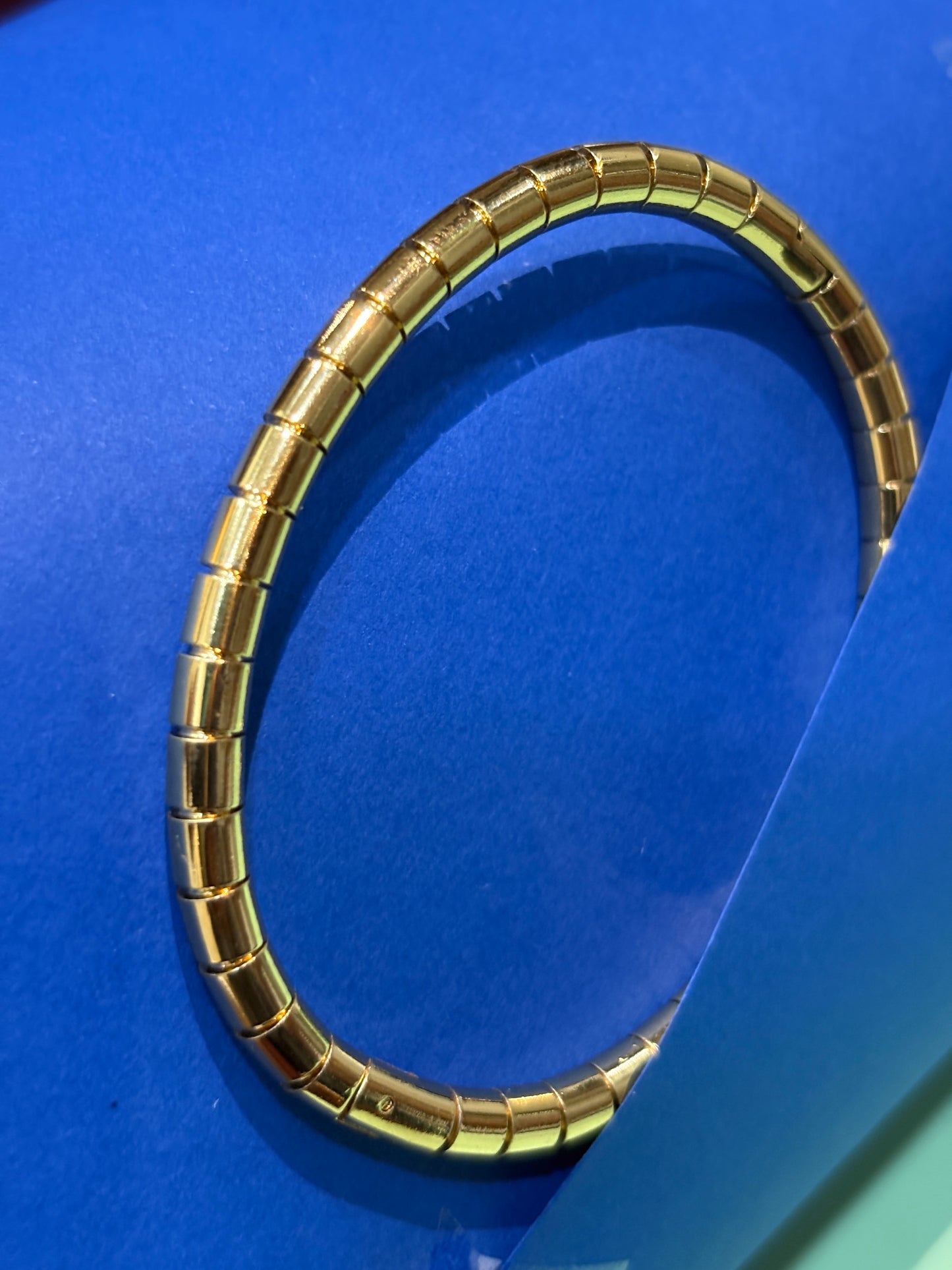 Sleek Gold Kada