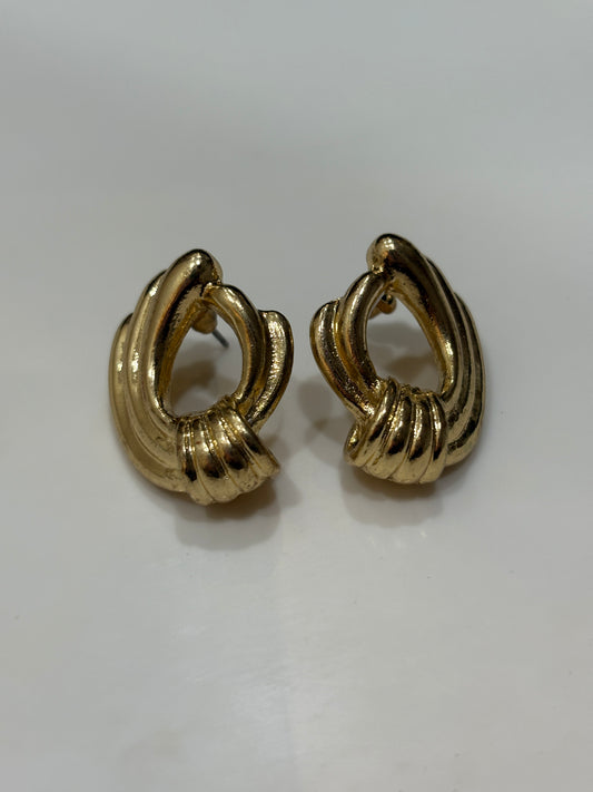 Crown Knot Studs