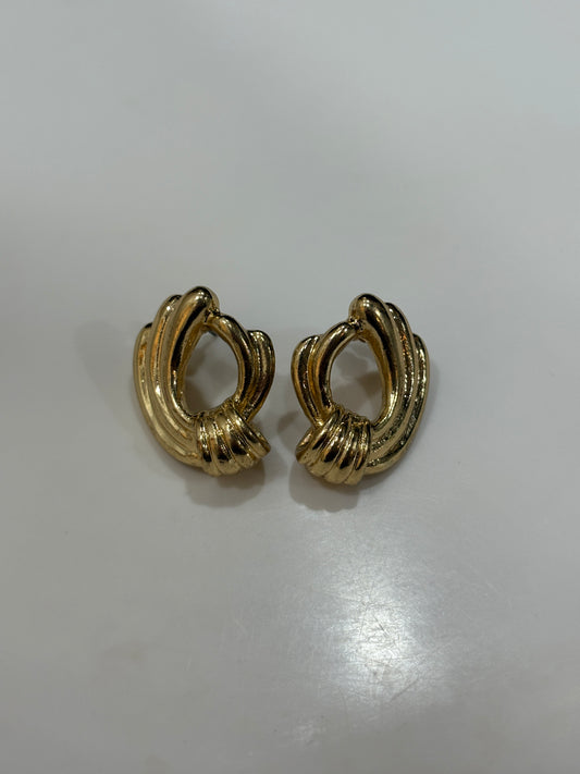 Crown Knot Studs